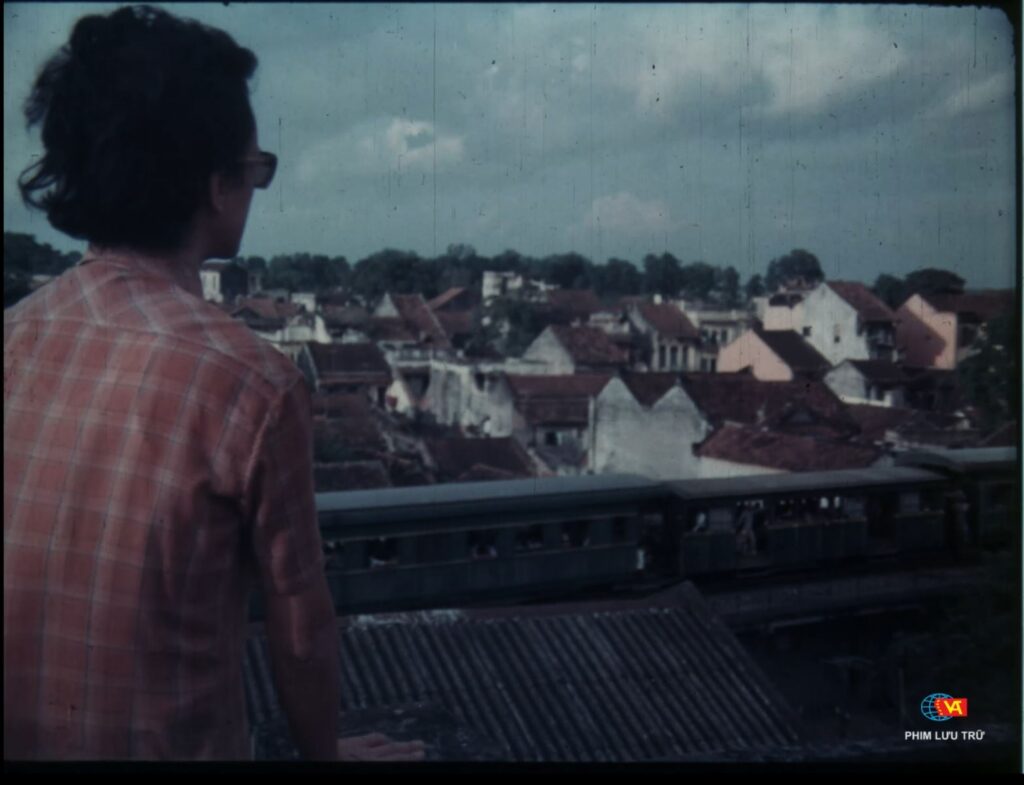 Nhac-sy-Van-Vuong-Nhan-vat-trong-phim-Ha-Noi-trong-mat-ai